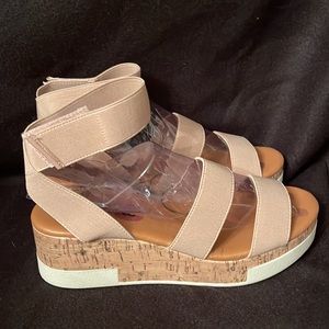 Bella-Vita Platforms